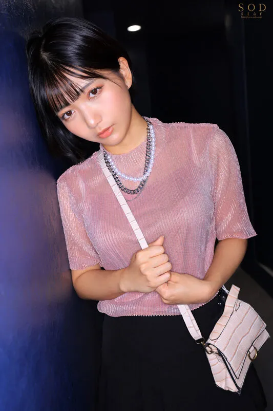 【個撮配信】脅迫レ×プ 個人撮影で小遣い稼ぎする女子大生の弱みにつけ込みライブSEX配信 星乃莉子-16
