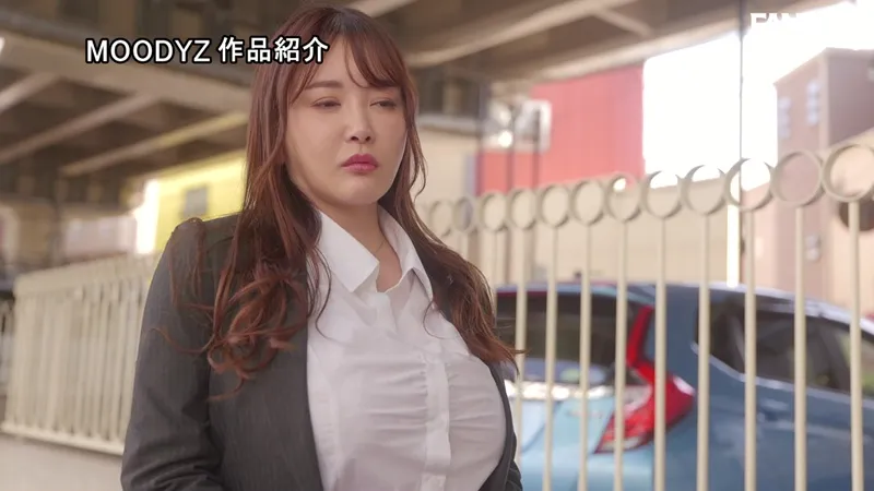 midv00964 サンプル動画切り抜き画像-4