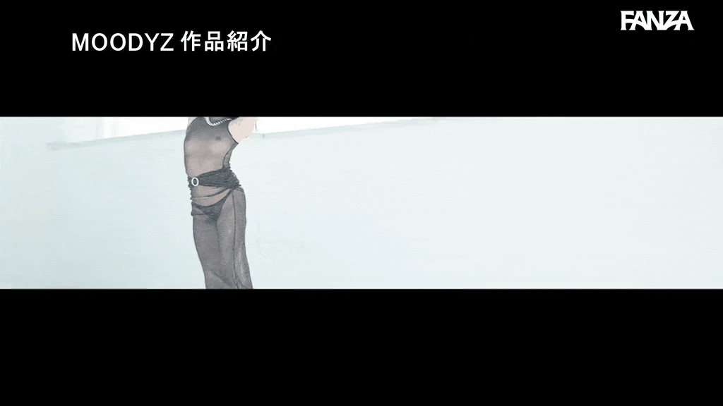 mikr00117 この笑顔に恋をするー。愛嬌もスタイルもSEXも最高レベルな100年に一人のキレイなお姉さん・白川美玲AVデビューAV女優GIF画像-1